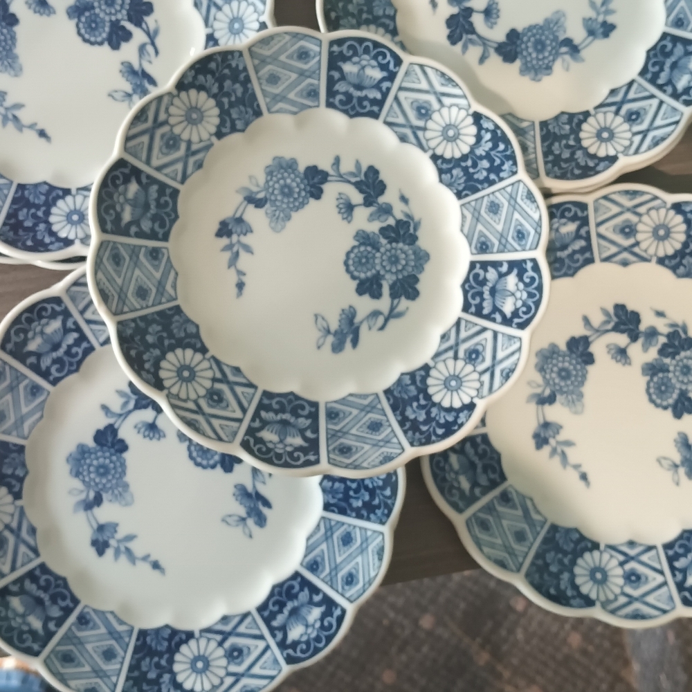 Lipper & Mann Blue Amari Plate